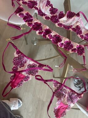 Harness Brazaar 36DD Anoushka Floral Embroidered Sheer Lace Bra & Thong Set